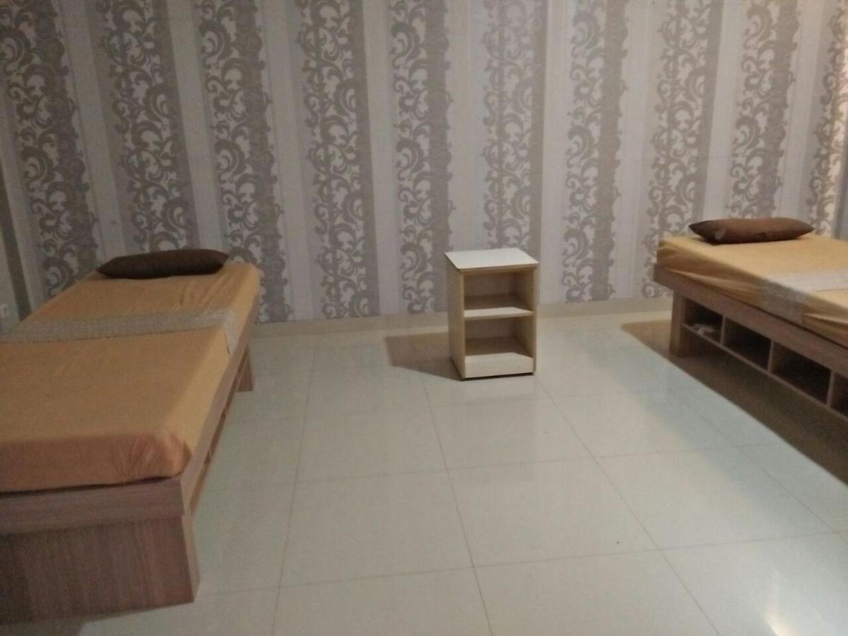 Bintara Jaya Yemima Guest House Bekasi Buitenkant foto